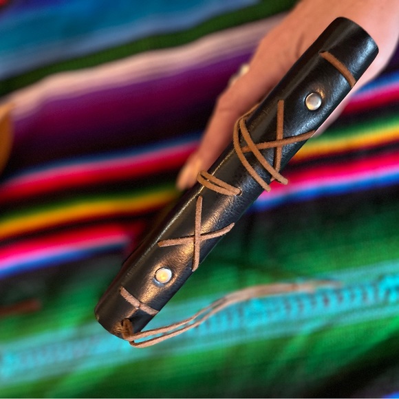 Leather wrap binder blank journal 5” x 7” with compass stamp and pendant - Picture 6 of 6